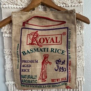 Burlap tote bag